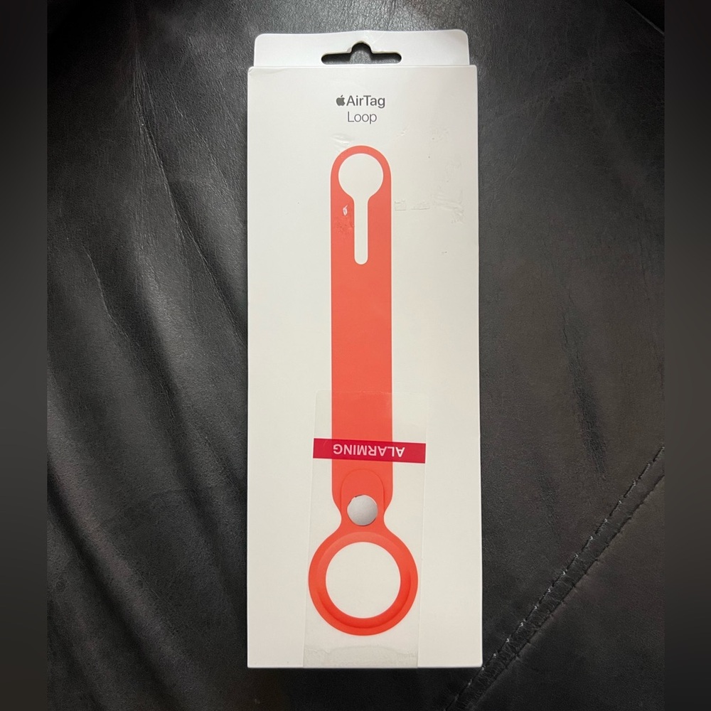 NIB Apple AirTag Loop in Vibrant Orange